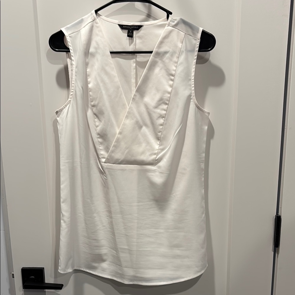 White Sleeveless Blouse